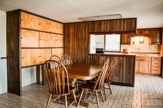 4928 Northcrest Street, Claremont, NC 28610