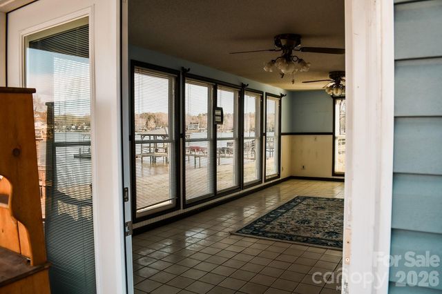 4928 Northcrest Street, Claremont, NC 28610