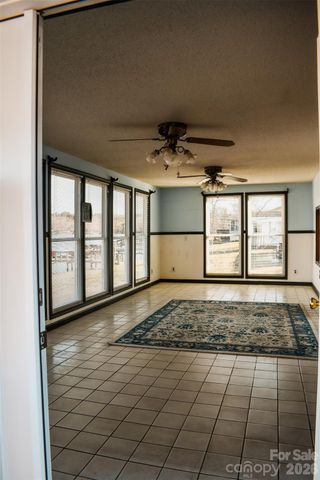 4928 Northcrest Street, Claremont, NC 28610