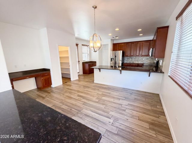 5509 W ROWEL Road, Phoenix, AZ 85083