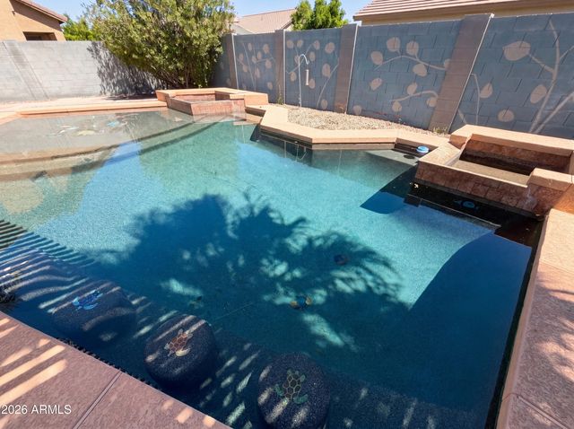 5509 W ROWEL Road, Phoenix, AZ 85083