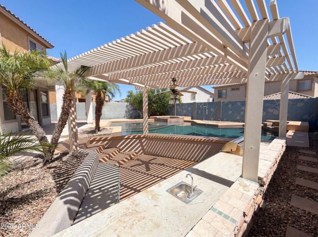 5509 W ROWEL Road, Phoenix, AZ 85083