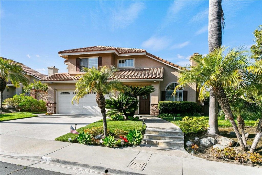 9 El Guiro, Rancho Santa Margarita, CA 92688