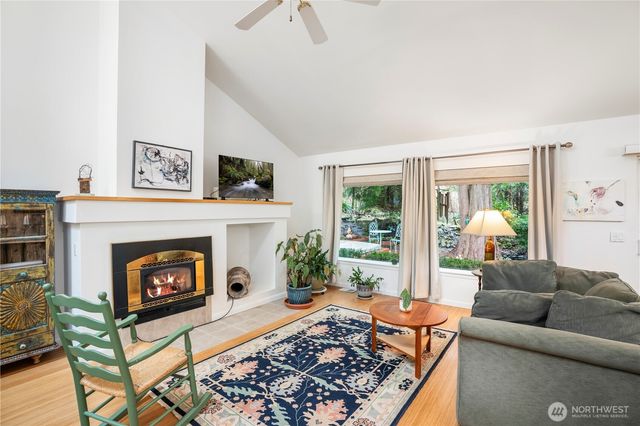 43 McKenzie Lane, Port Ludlow, WA 98365