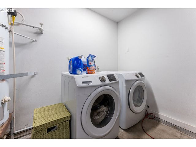 1893 Ne 12TH Ave, Hillsboro, OR 97124