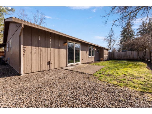 1893 Ne 12TH Ave, Hillsboro, OR 97124