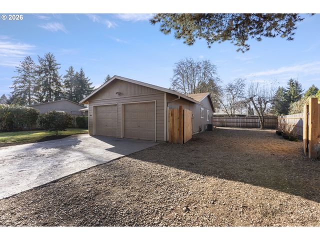 1893 Ne 12TH Ave, Hillsboro, OR 97124