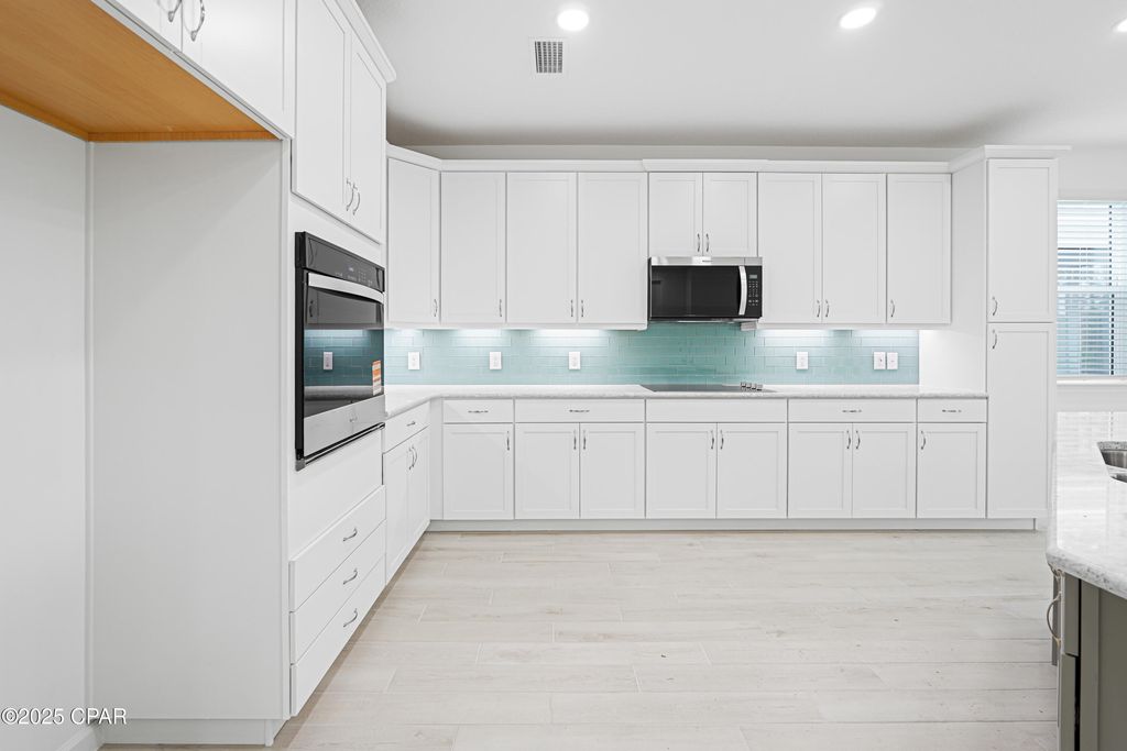 Image 13 of property listing at 9454 Escape Avenue, Panama City Beach, FL 32413