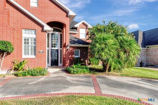 6011 Country Club Drive, Victoria, TX 77904