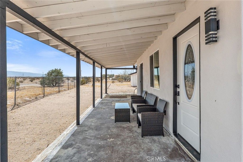 Image 34 of property listing at 83626 Carey Rd, 29 Palms, CA 92277