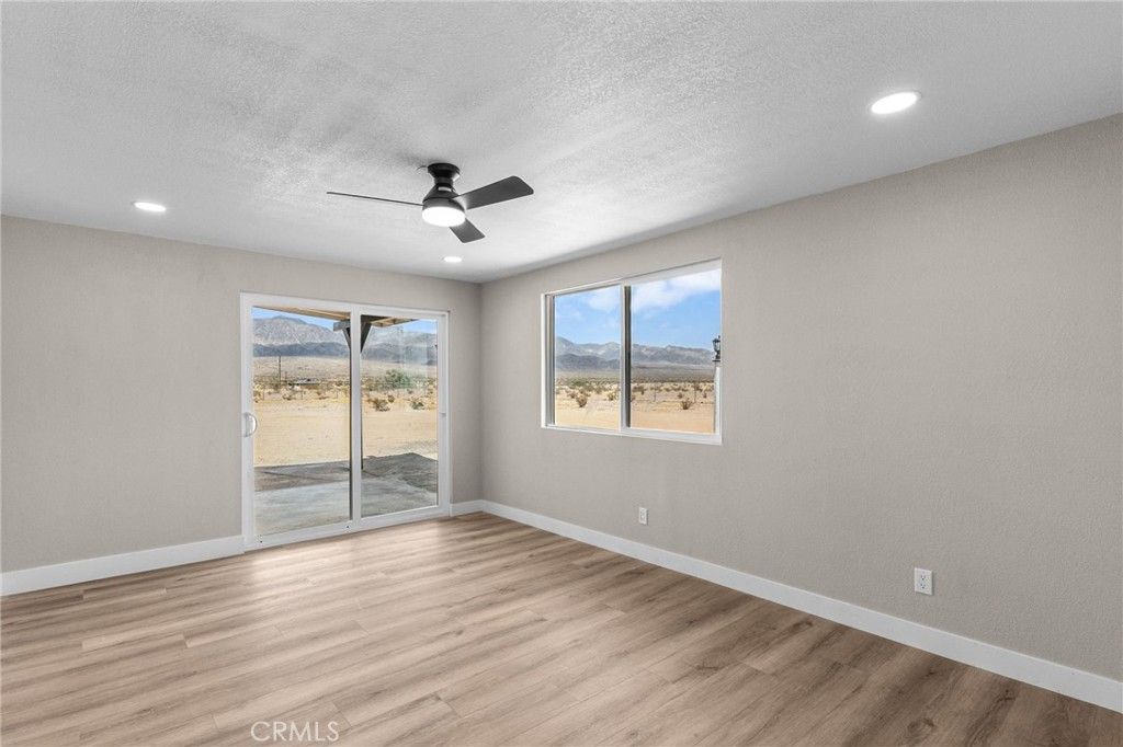 Image 36 of property listing at 83626 Carey Rd, 29 Palms, CA 92277