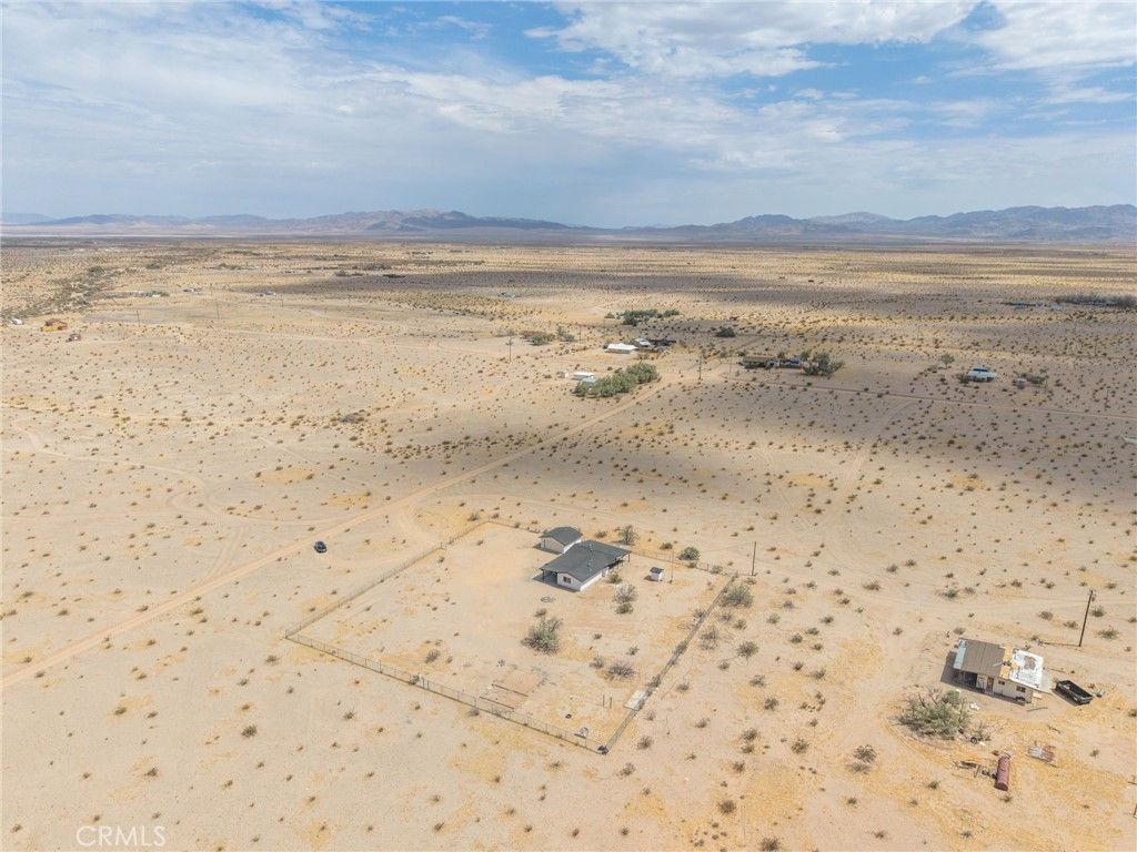 Image 47 of property listing at 83626 Carey Rd, 29 Palms, CA 92277