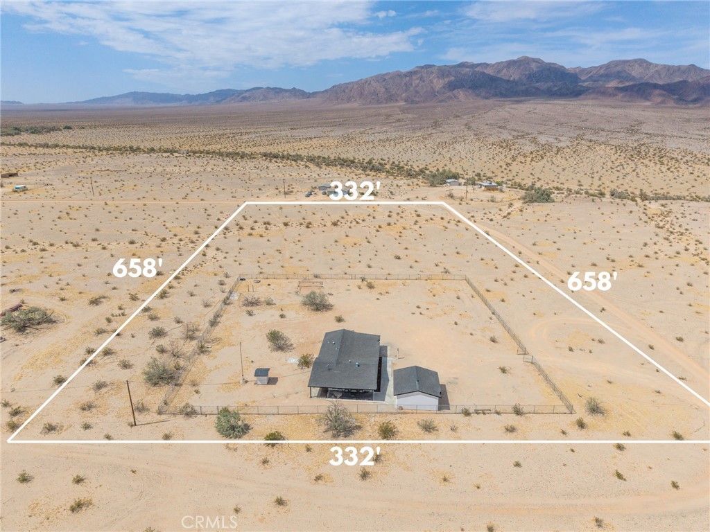 Image 49 of property listing at 83626 Carey Rd, 29 Palms, CA 92277