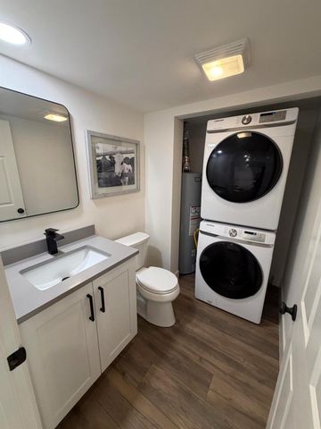 1210 12th Ct Court, Palm Beach Gardens, FL 33410