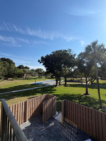 1210 12th Ct Court, Palm Beach Gardens, FL 33410