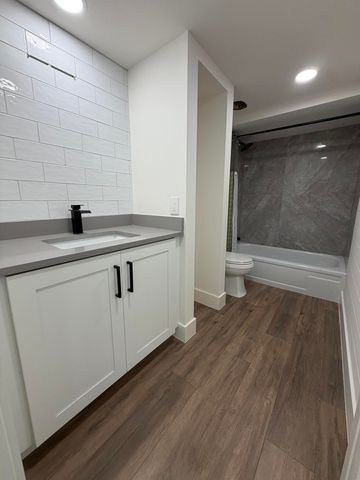 1210 12th Ct Court, Palm Beach Gardens, FL 33410