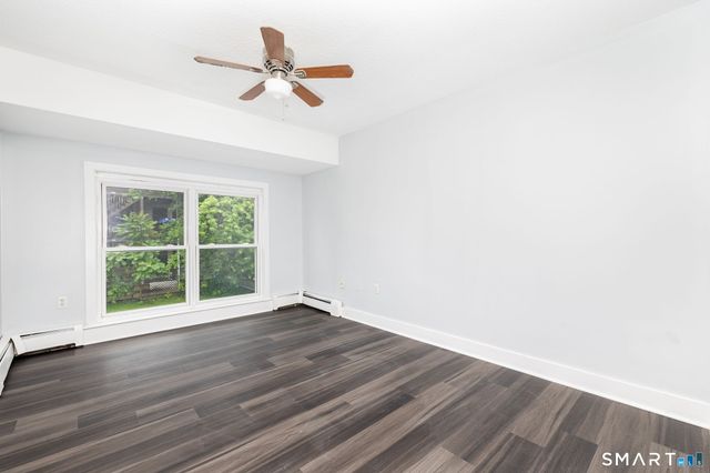 37 Enfield Street, Hartford, CT 06112