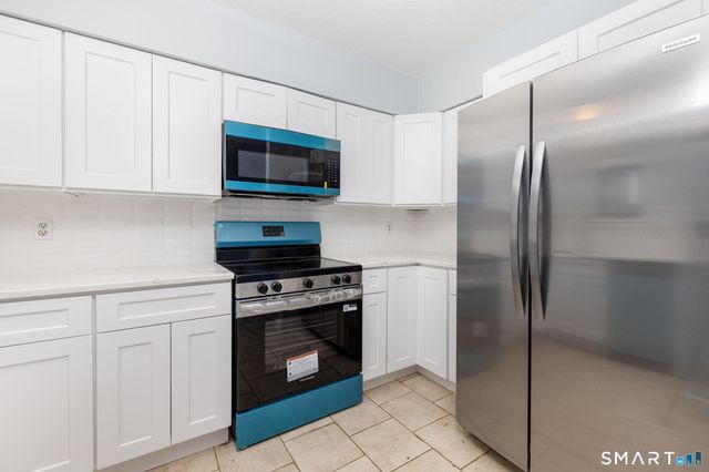37 Enfield Street, Hartford, CT 06112
