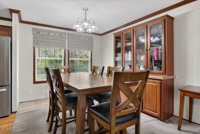 98 W Beverly Lane, Henderson, NC 27537