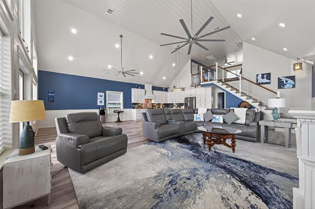 5226 Bayside Drive, Baytown, TX 77523