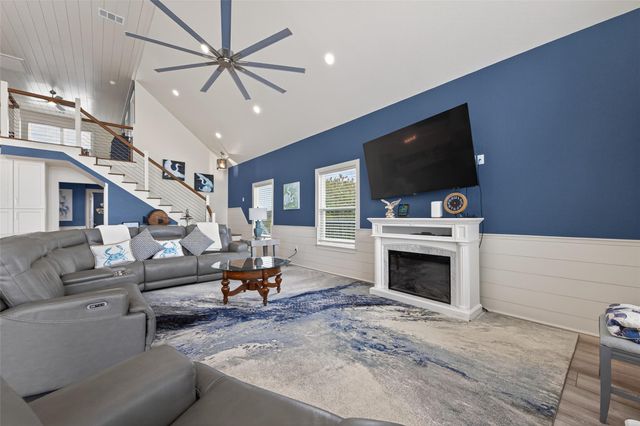 5226 Bayside Drive, Baytown, TX 77523