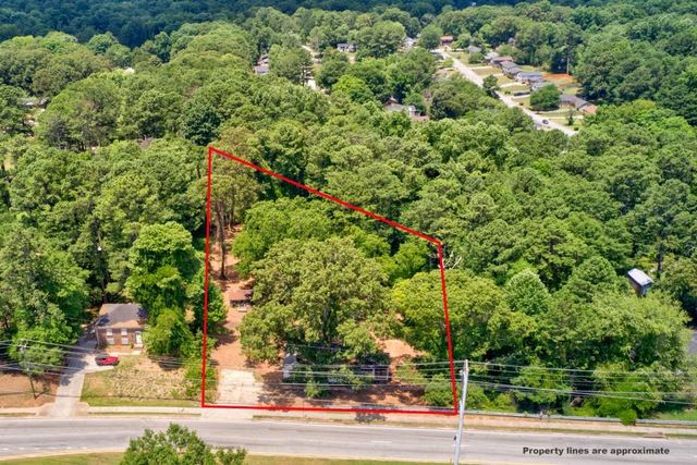 1491 S Hairston Road, Stone Mountain, GA 30088