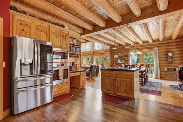 15335 Lake Arthur Rd, Auburn, CA 95602