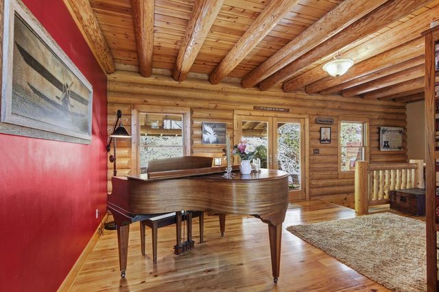 15335 Lake Arthur Rd, Auburn, CA 95602