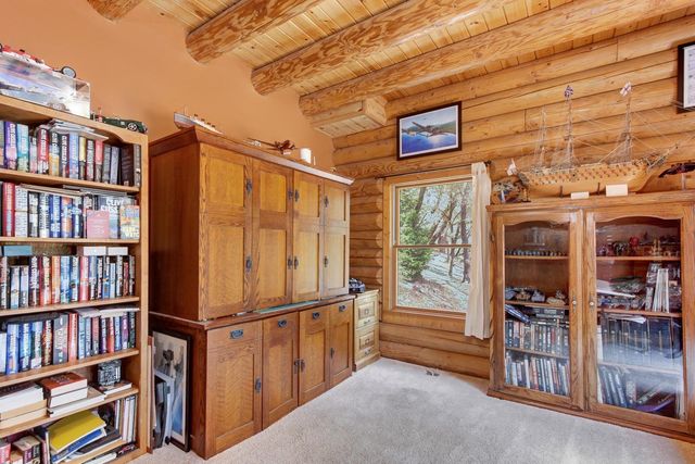 15335 Lake Arthur Rd, Auburn, CA 95602
