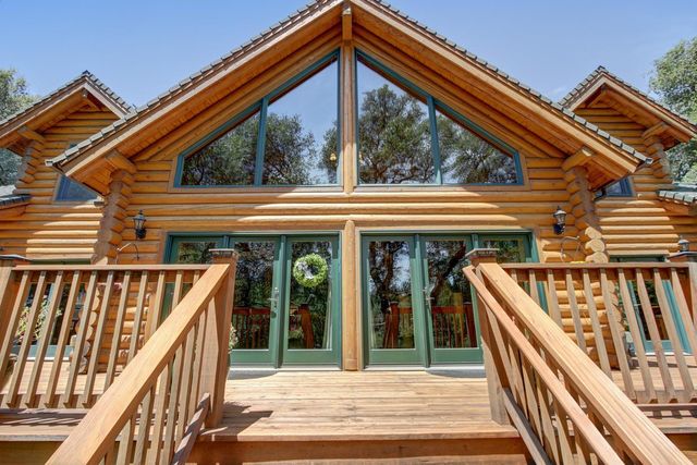 15335 Lake Arthur Rd, Auburn, CA 95602