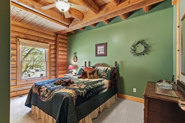 15335 Lake Arthur Rd, Auburn, CA 95602