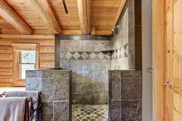 15335 Lake Arthur Rd, Auburn, CA 95602