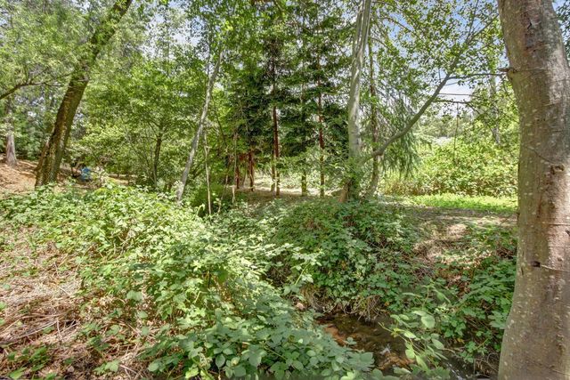 15335 Lake Arthur Rd, Auburn, CA 95602