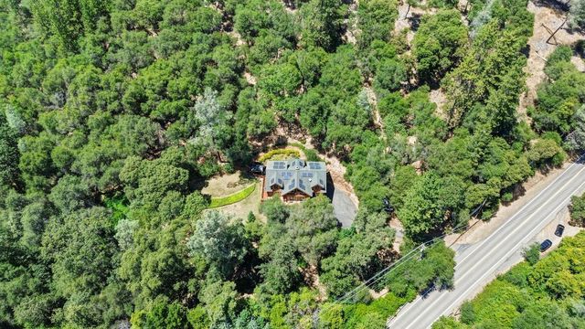 15335 Lake Arthur Rd, Auburn, CA 95602