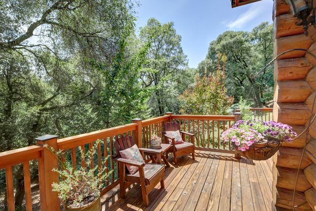 15335 Lake Arthur Rd, Auburn, CA 95602