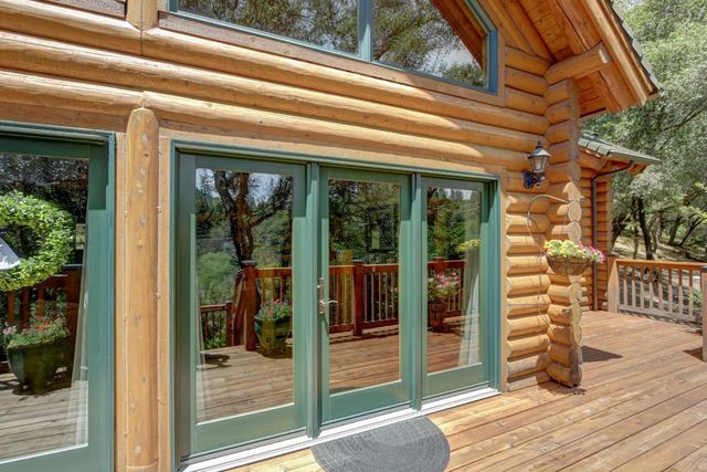15335 Lake Arthur Rd, Auburn, CA 95602