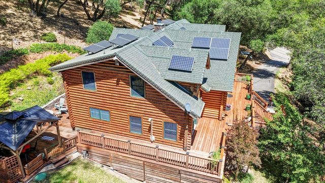 15335 Lake Arthur Rd, Auburn, CA 95602