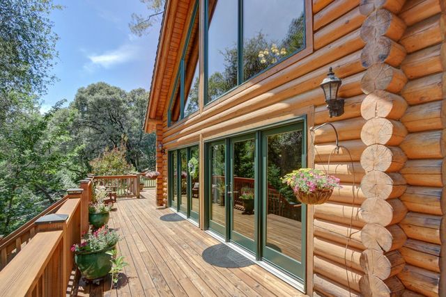 15335 Lake Arthur Rd, Auburn, CA 95602