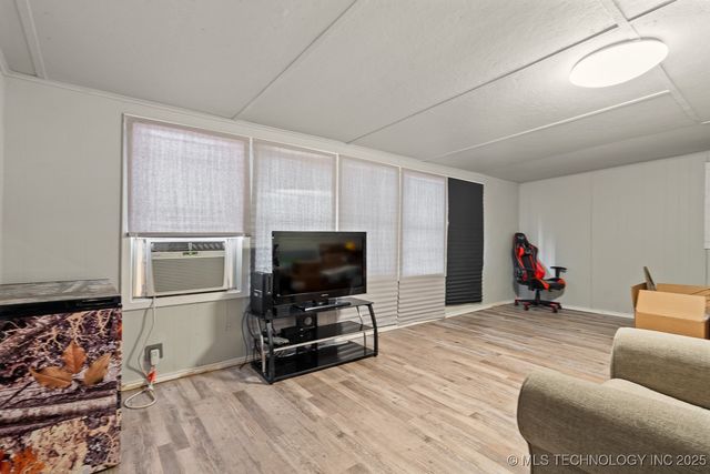 511 2nd Street, Ardmore, OK 73401