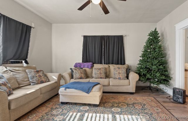 511 2nd Street, Ardmore, OK 73401