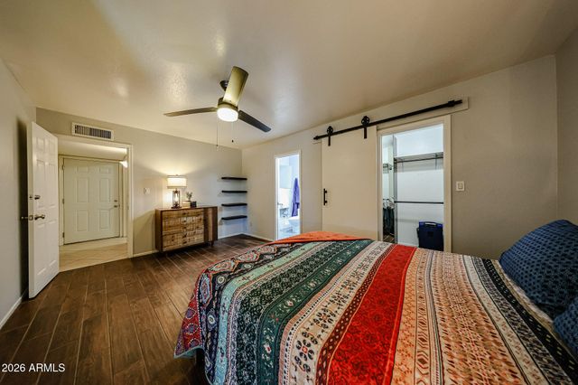 3623 E Charter Oak Road, Phoenix, AZ 85032