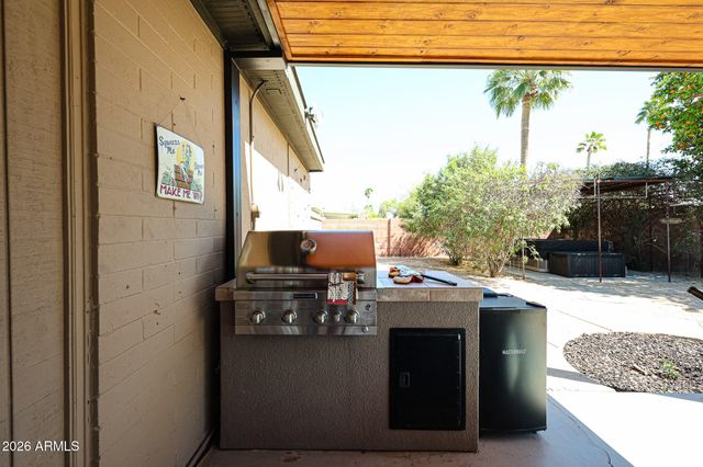 3623 E Charter Oak Road, Phoenix, AZ 85032