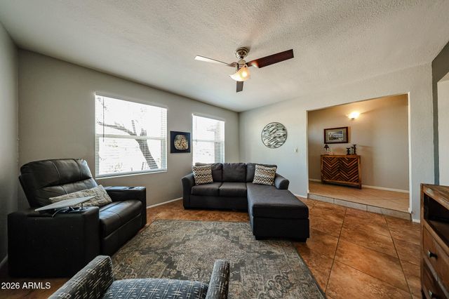 3623 E Charter Oak Road, Phoenix, AZ 85032