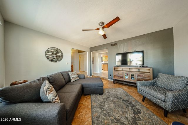 3623 E Charter Oak Road, Phoenix, AZ 85032