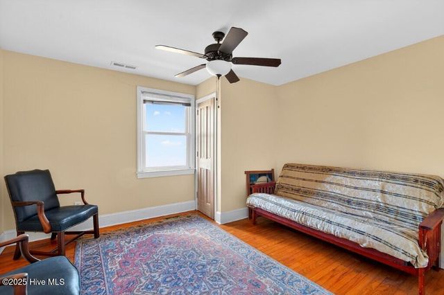 304 Madam Moores Lane, New Bern, NC 28562