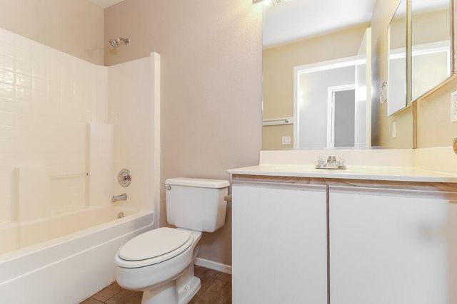 9015 W Roanoke Avenue, Phoenix, AZ 85037