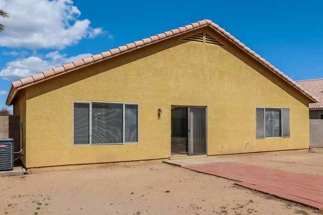 9015 W Roanoke Avenue, Phoenix, AZ 85037