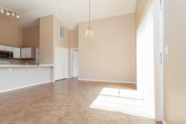 9015 W Roanoke Avenue, Phoenix, AZ 85037