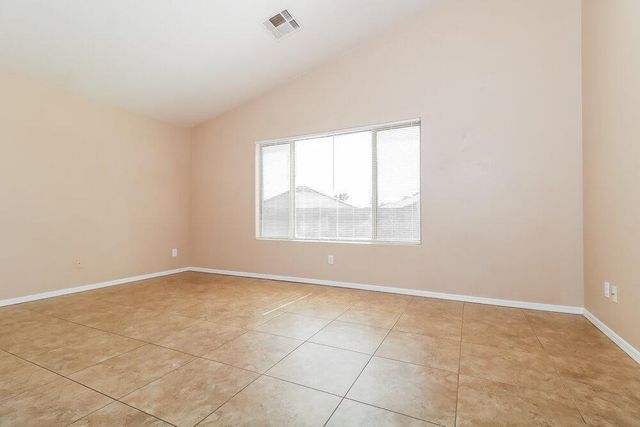 9015 W Roanoke Avenue, Phoenix, AZ 85037