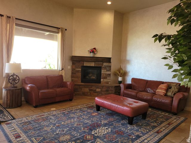 3224 W 2490 S, Hurricane, UT 84737